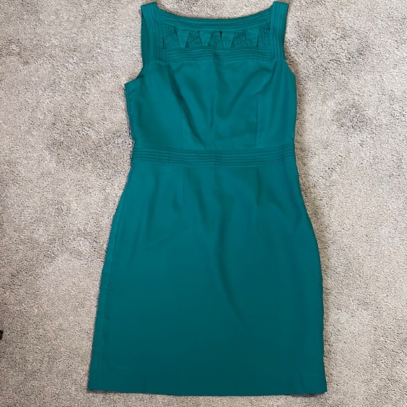Banana Republic Dresses & Skirts - Banana Republic Petite Teal Sleeveless Dress